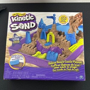 Deluxe Beach Castle Playset - Purple and Blue